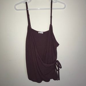 Cross front crop tank